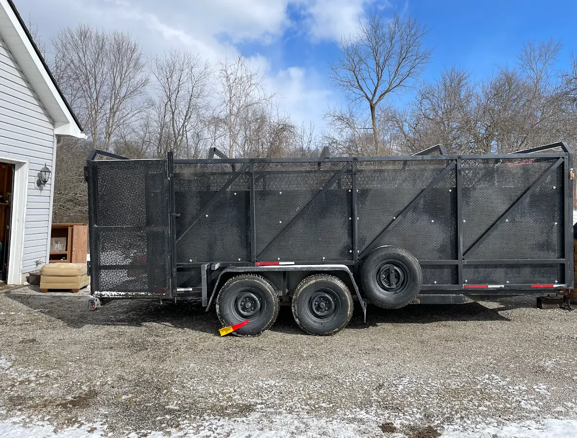 3 Yard Dumpster Rental in Elmwood Park, NJ